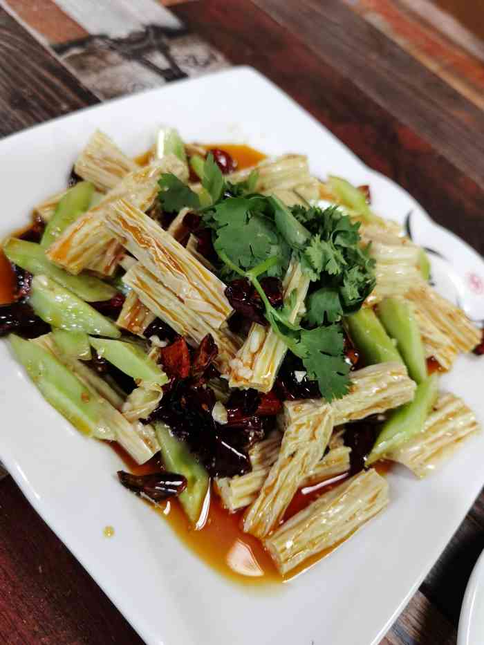 秦川人家-"味道很好,量也很足,12个人吃的很饱,菜."-大众点评移动版