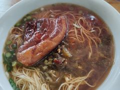 -上海特色小笼店(铁岭路90弄小区店)