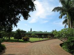 -侯臣咖啡文化村