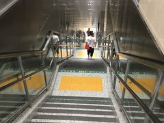 -铁西广场(地铁站)