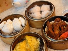 蜜汁叉烧包-凤城酒家(渣华道)