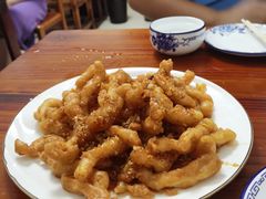 炸鱿鱼条-天伦海鲜·老味道·青岛菜(栈桥天主教堂店)