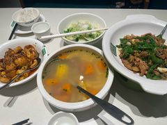 -绿草地·湘菜(7mall店)