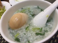 -山明水秀大饭店