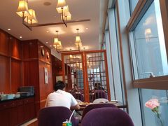 靠窗位-景湖轩全日制餐厅·南湖名都