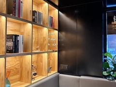 -一间森林酒店(上海人民广场店)
