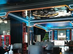 -屋有岛沉浸游戏旗舰店(中山公园店)