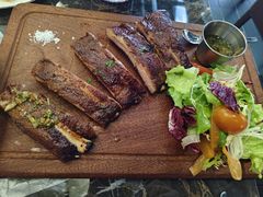 -LESCEDARS Brasserie Bistro香柏树
