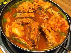 -喇喇排骨火锅·传统韩式脊骨汤(望京西园总店)
