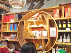 -头上红煨盐鸡·非遗院子餐厅