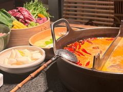 -三出山火锅(南京万象天地店)