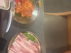 -围炉肉舍•炭烤活鳗•丹东海鲜烤肉(步行街店)