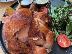 Grilled chicken with aragula leaves and Tabasco sa-IL TEATRO 精品意大利餐厅