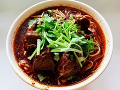 牛肉肥肠-秦云老太婆摊摊面(全国总店)