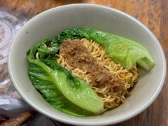 -味为先光明乳鸽(光明总店)