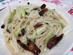 -辣螃铠盆盆蟹大排档(海昌店)
