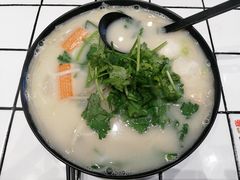 -肥汁米蘭香港米线(长宁来福士店)