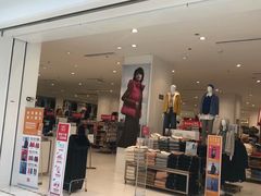 -优衣库(银川新华百货CCMall店)