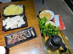 -三侨牛庄(云浮店)