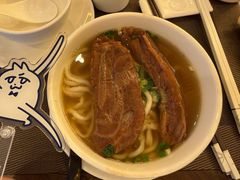 红烧牛肉台湾刀削面-中国厨房/台湾牛肉面