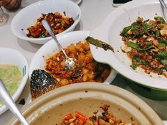 -绿草地·湘菜(7mall店)