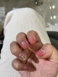 -美斯洛美甲美睫连锁店