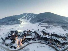 -中旅松花湖滑雪场