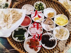 -香麒园·过桥米线·南湖雅宴