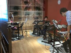 -IN-SHOW音秀音乐艺术中心 架子鼓钢琴(大宁校区)