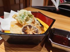 -花和海鲜自助(梅江店)
