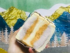 芋泥肉松三明治-沁屋面包店(人民东路店)