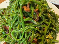 豆角丝炒肉丝-姥姥家春饼店(八里庄店)