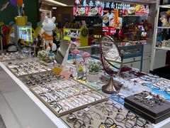 -沫芮眼镜·蔡司·依视路·尼康明月(环创店)
