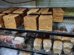 -秀云俄罗斯列巴屋(军星小区店)