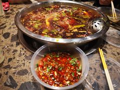 -肖肖酸萝卜鱼火锅(总店)
