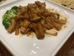 -今鲜源酒店·海鲜锅贴青岛菜(新湛路店)