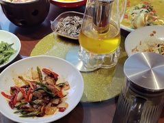 -川流不息·地道川菜·小龙虾(松东路店)