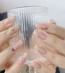 -手牵手美甲