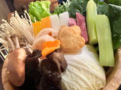 -湊湊火锅·茶憩(东城民盈国贸城店)