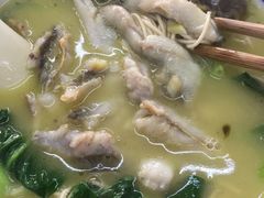 -明呈黄鱼面馆(斜土路店)