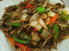 -溢心园香河肉饼总店