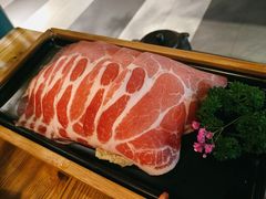 -湊湊火锅·茶憩(杭州湖滨银泰in77店)