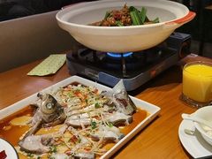 清蒸武昌鱼-莲餐厅·湖北菜·藕汤是头牌(愚园路店)
