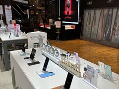 -王府井百货熙地港店
