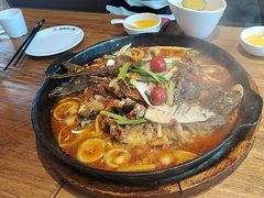 -老板恋上鱼(恒隆广场店)