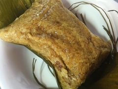 芳婆香粽（鲜肉鲜）-芳婆糕团店(王府大街店)