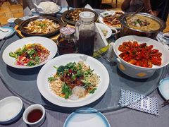 -八大碗·地道东北菜(中街店)