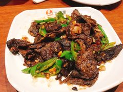 -六泰居·尔滨地标·东北菜(泰山路店)