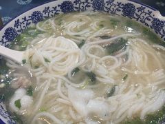 -桥香园云南过桥米线(金马碧鸡店)