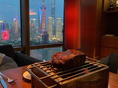 靠窗位-非常时髦餐厅VUE Restaurant(外滩茂悦大酒店)